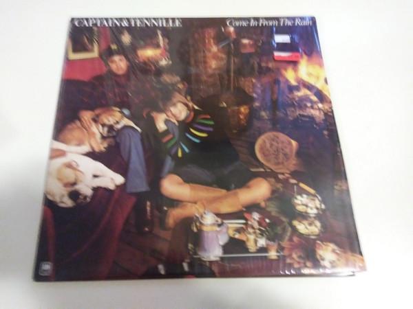 Captain And Tennille - Come In From The Rain