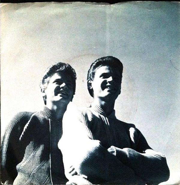 Everly Brothers - Like Strangers