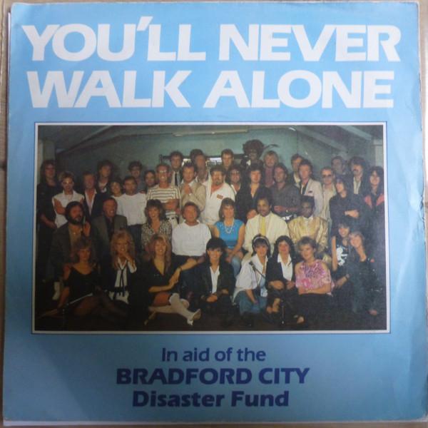 The Crowd (2) - You'll Never Walk Alone