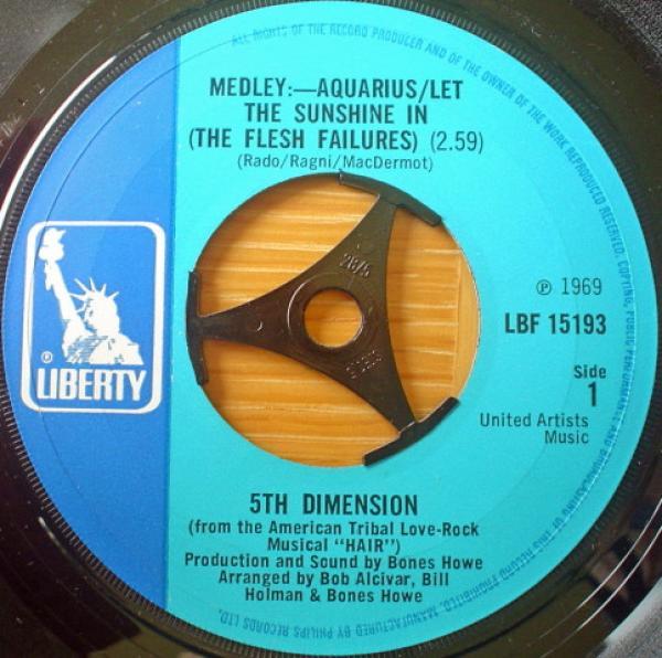 The Fifth Dimension - Medley: Aquarius/Let The Sunshine In (The Flesh Failures)
